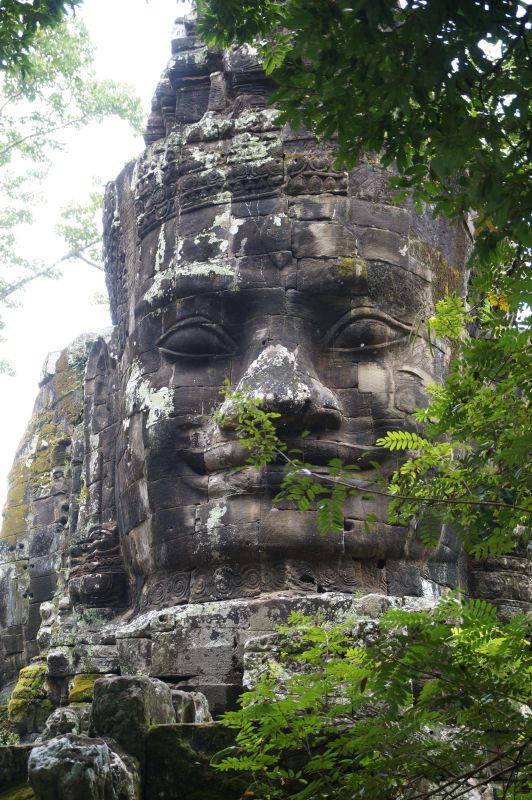 Eines der Stadttore von Angkor Thom